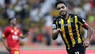 كهربا يبدأ برنامجه العلاجي في ألمانيا 