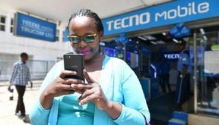 الصين تهيمن على سوق الهواتف المحمولة بأفريقيا