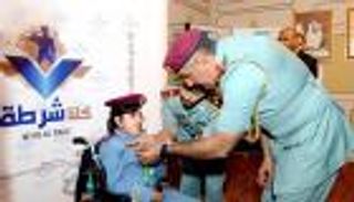 شرطة أبوظبي تحقق أمنية طالبة إماراتية من ذوي الهمم