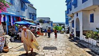 اختيار تونس عاصمة للثقافة والتراث للعالم الإسلامي عام 2019.