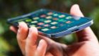 خطأ من سامسونج يكشف عن الهاتف الغامض 