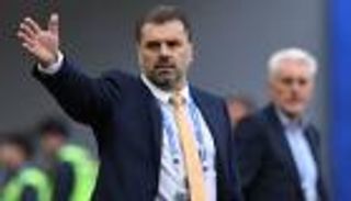 مدرب أستراليا يستقيل من منصبه رغم التأهل للمونديال