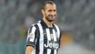 كيلليني يغيب عن مباراة يوفنتوس وبرشلونة