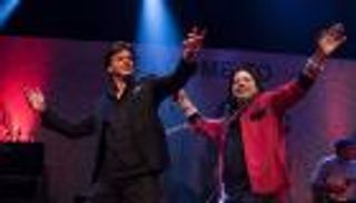 شاهد رقصة شاروخان في مهرجان الفيلم الهندي