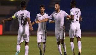 الشباب يواصل تعثره في الدوري السعودي بخسارة أمام الفيحاء