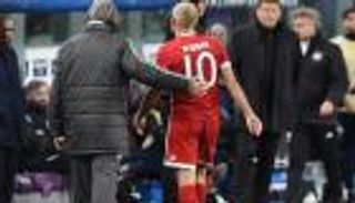 بايرن يعلن غياب روبين عن مواجهة جلادباخ