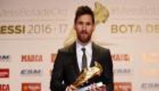 تقارير.. ميسي جدد عقده مع برشلونة رسميا