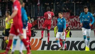 أرسنال يحافظ على عادته مع الألمان للموسم السادس