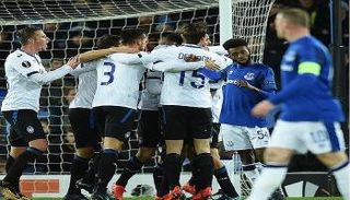 أتالانتا يسحق إيفرتون 5-1 في الدوري الأوروبي