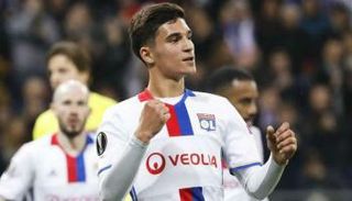 عوار يلمح لعدم رغبته في تمثيل الجزائر