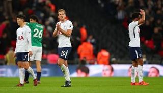 كين ينقذ توتنهام من الخسارة أمام وست بروميتش