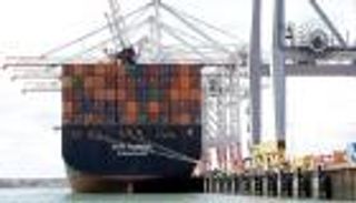 الإمارات تستحوذ على 32% من تجارة أمريكا مع الخليج