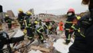 30 مصابا في انفجار مصنع بالصين 