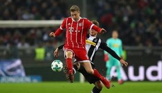 بايرن يسقط أمام مونشنجلادباخ بالدوري الألماني