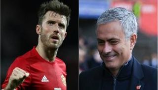 مورينيو يعرض على كاريك الانضمام للجهاز الفني ليونايتد