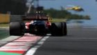 بريطاني يحرز لقب النسخة الأولى لـ"فورمولا 1" الإلكترونية