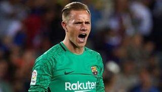 شتيجن وراكيتيتش ينضمان للسداسي الغائب عن مباراة الكأس