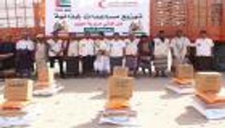 اليمن.. الهلال الأحمر الإماراتي يغيث أسر شبوة