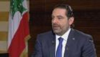 الحريري يلوح بالاستقالة مجددا إذا لم يتغير موقف حزب الله