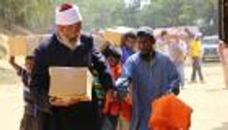 "حكماء المسلمين" و الأزهر الشريف يواصلان إغاثة لاجئي الروهينجا