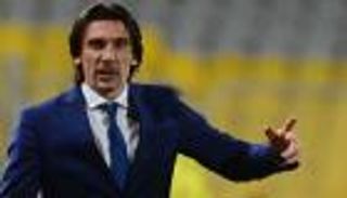 نيبوشا يهدد لاعبي الزمالك بعد ثلاثية المقاصة