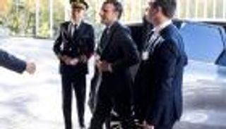 قنبلة تستهدف جنودا فرنسيين بالتزامن مع زيارة ماكرون لبوركينا فاسو 