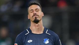 بايرن لا ينوي الرضوخ لمطالب هوفنهايم في صفقة فاجنر