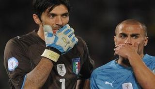 كانافارو يرشح بوفون لرئاسة الاتحاد الإيطالي