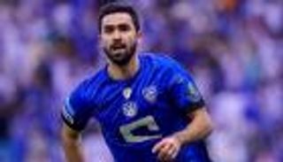 خريبين يفوز بجائزة أفضل لاعب آسيوي