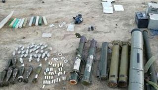 صورة من مضبوطات مليشيات الحوثي وصالح بجبل الأصيدة