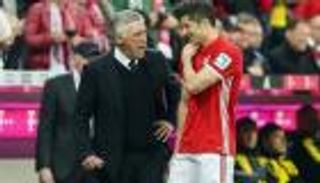 ليفاندوفسكي يحمل أنشيلوتي مسؤولية كثرة إصابات بايرن