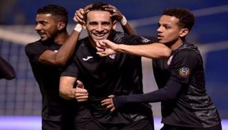 الشباب السعودي يحقق انتصاره الأول مع كارينيو