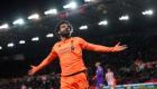 صلاح يواصل تألقه ويقود ليفربول لفوز جديد