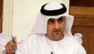 العواني يكشف التضليل القطري بشأن خوض مباريات في دول ترعى الإرهاب