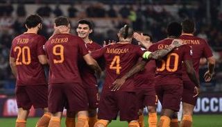 روما يهزم سبال بثلاثية في الدوري الإيطالي