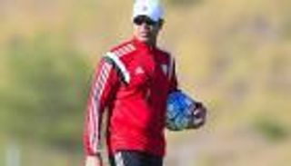 مهدي علي مدرباً لشباب الأهلي بعد رحيل كوزمين 