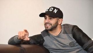 محرز يقرر تغيير وكيل أعماله بسبب الميركاتو