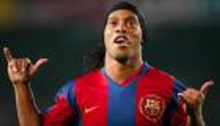 "رونالدينيو جديد" ينتظر ظهوره في مونديال الإمارات