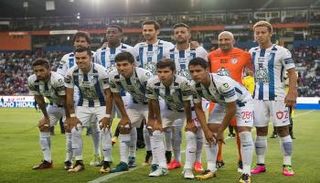 باتشوكا يرفض شعار المشاركة الشرفية في مونديال الأندية