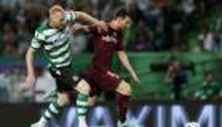 ماثيو يوضح حقيقة انتقاداته لثنائي برشلونة 