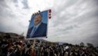 صالح يغادر صنعاء بلا عودة.. الساعات الأخيرة لضحية غدر الحوثي-إيران