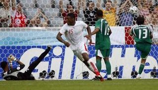 فيديوجراف.. 4 حقائق عن مواجهات السعودية للعرب في المونديال