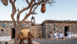 القرية التراثية.. واحة من عبق تاريخ الإمارات