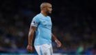 كومباني يصف "ديربي" مانشستر بالأهم في العالم 