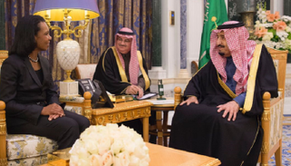 الملك سلمان يستقبل كونداليزا رايس