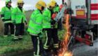 الشوكولاتة تنقذ مهاجرين غير شرعيين من الموت