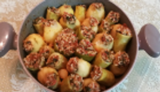 طريقة عمل محشي البطاطس والكوسة.. باللحم المفروم