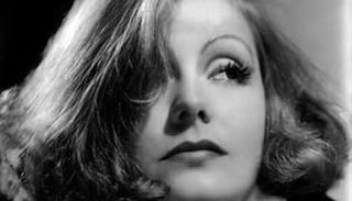 أسطورة هوليوود جريتا جاربو