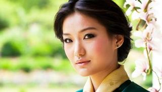 أصغر ملكة في العالم