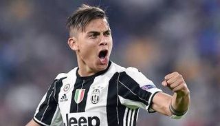 لاعب فريق يوفنتوس